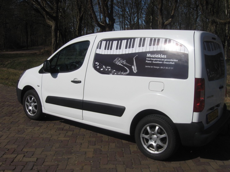 De muziekles auto